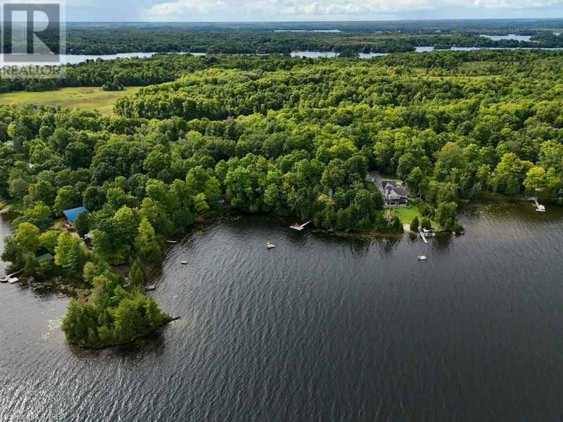 1020 COUTLEE POINT Lane  Sharbot Lake, K0H2P0 | Image 33