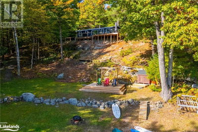 1025 SCOUT Trail  Port Carling, P0B1J0 | Image 1