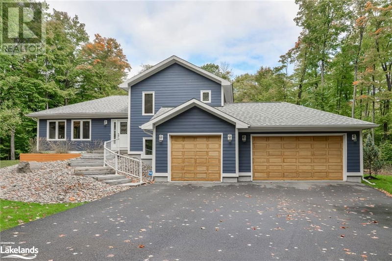 215 FOREST GLEN Drive  Gravenhurst, P1P1A1 | Image 2