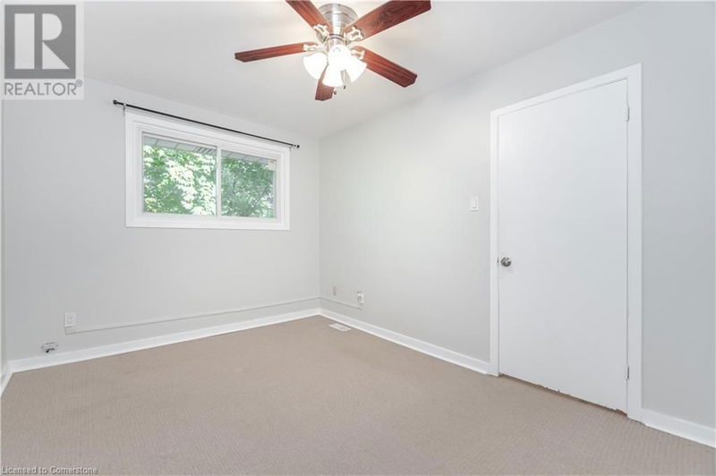 1116 HOMEWOOD Drive  Burlington, L7P2M2 | Image 19