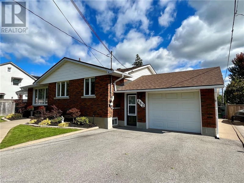 462 GRANTHAM Avenue  St. Catharines, L2M3J4 | Image 2