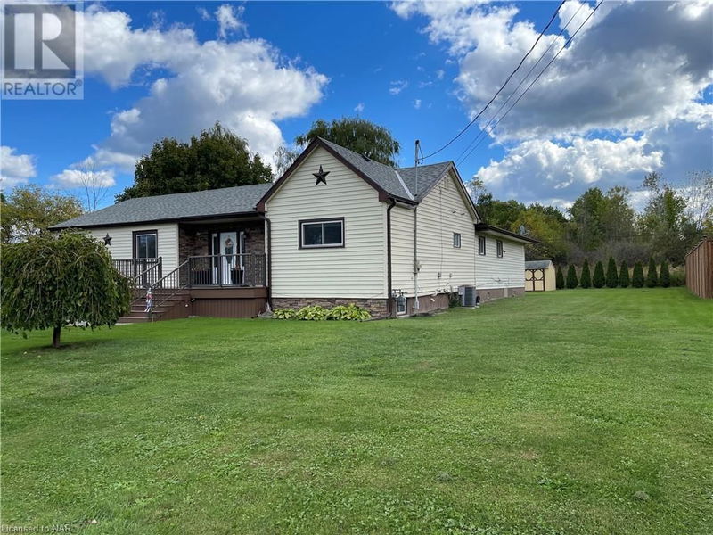 4456 LYONS CREEK Road  Niagara Falls, L2E6S6 | Image 2