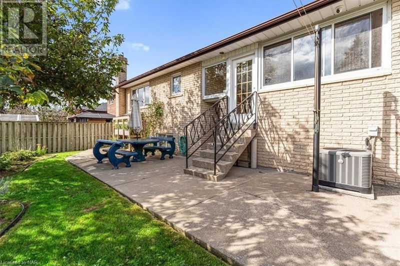 7050 HAROVICS Lane  Niagara Falls, L2G7S9 | Image 36