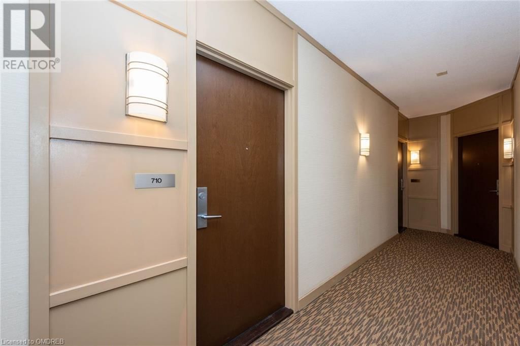 1055 SOUTHDOWN Road Unit# 710 Image 6