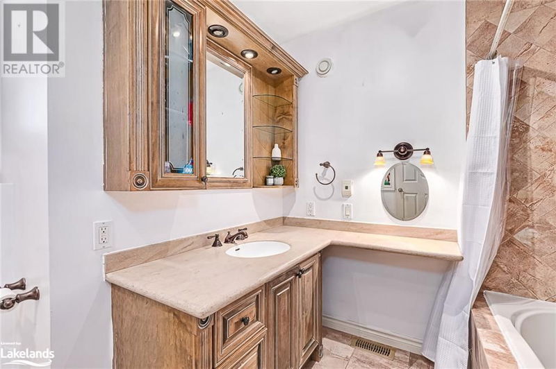 419 SEVENTH Street  Collingwood, L9Y2B4 | Image 21