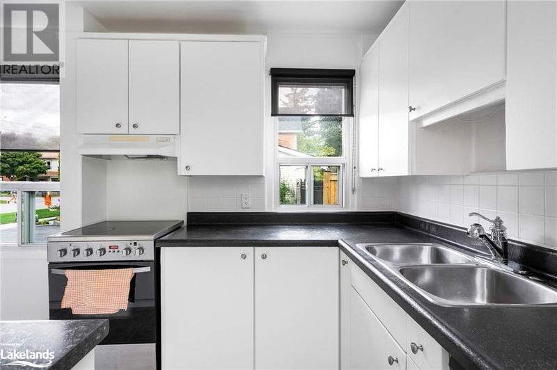 121 CEDAR Street  Collingwood, L9Y3A7 | Image 23