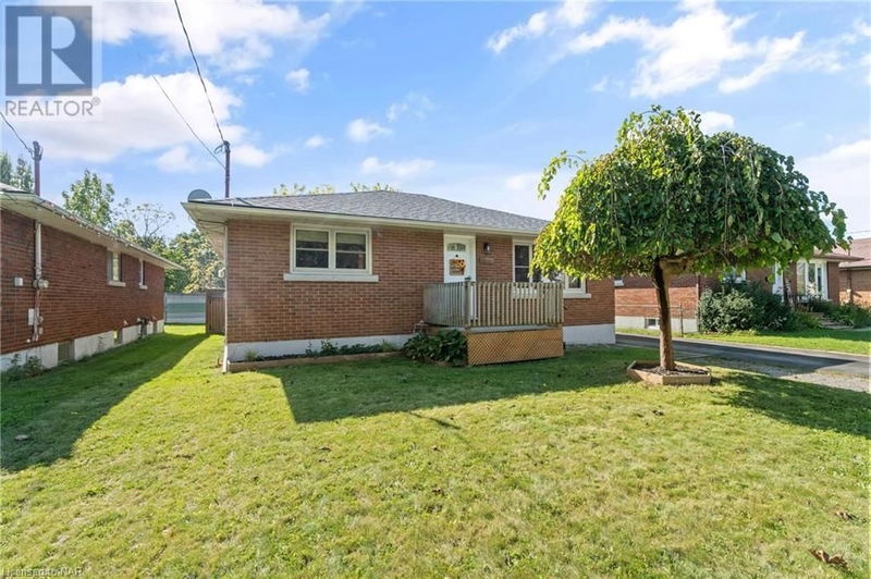 7488 WANLESS Street  Niagara Falls, L2H1C9 | Image 2