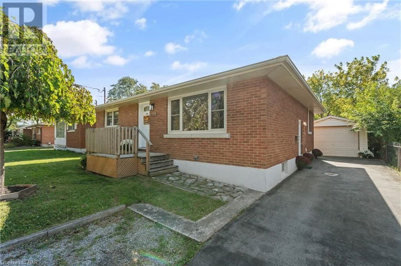 7488 WANLESS Street  Niagara Falls, L2H1C9 | Image 3