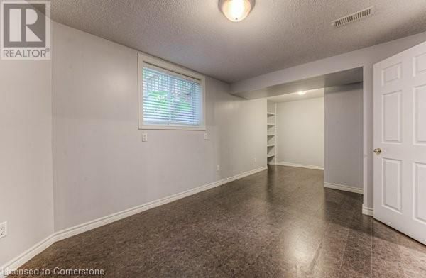 532 BIRCHLEAF Walk Image 35