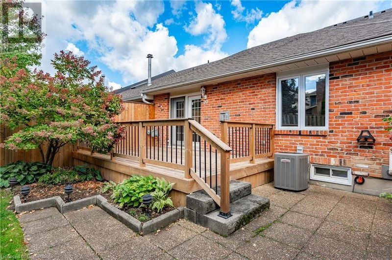 810 GOLF LINKS Road  Ancaster, L9K1J7 | Image 32