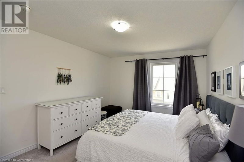 8 SHARP Drive  Ancaster, L9K0J9 | Image 22