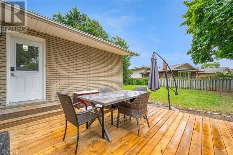 40 DENSGROVE Drive  St. Catharines, L2M3M3 | Image 26