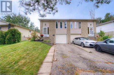 250 NORTHLAKE Drive  Waterloo, N2V1A9 | Image 1