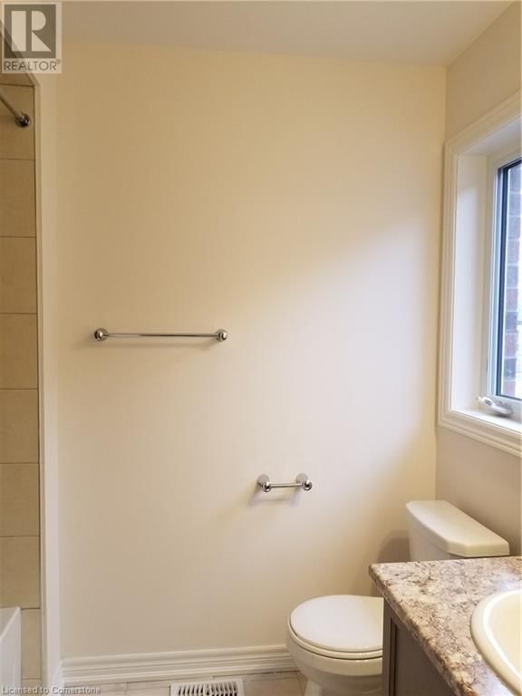 71 ROBARTS Drive Unit# Main Image 13