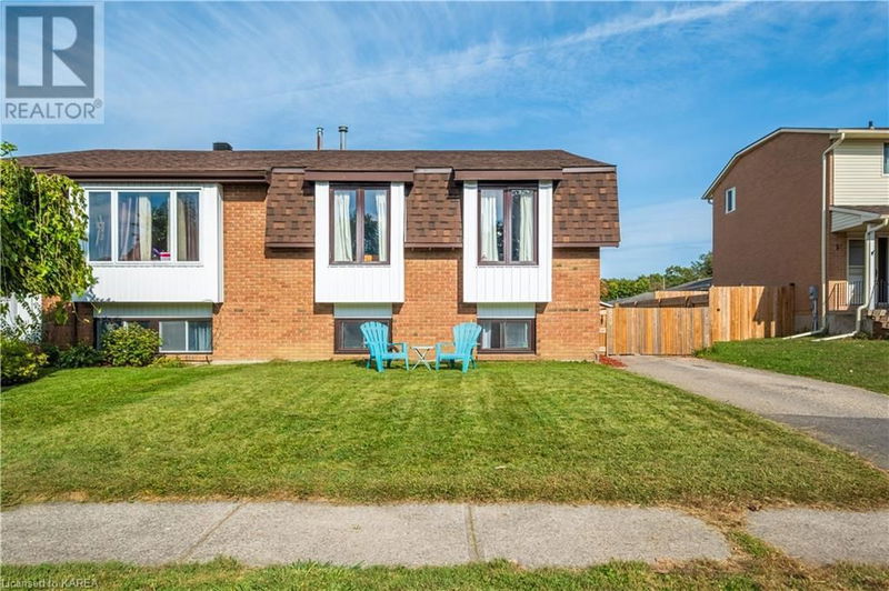 859 CUNNINGHAM Crescent  Brockville, K6V6H3 | Image 2