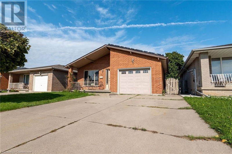 35 JANET Court  Hamilton, L8E4X8 | Image 2