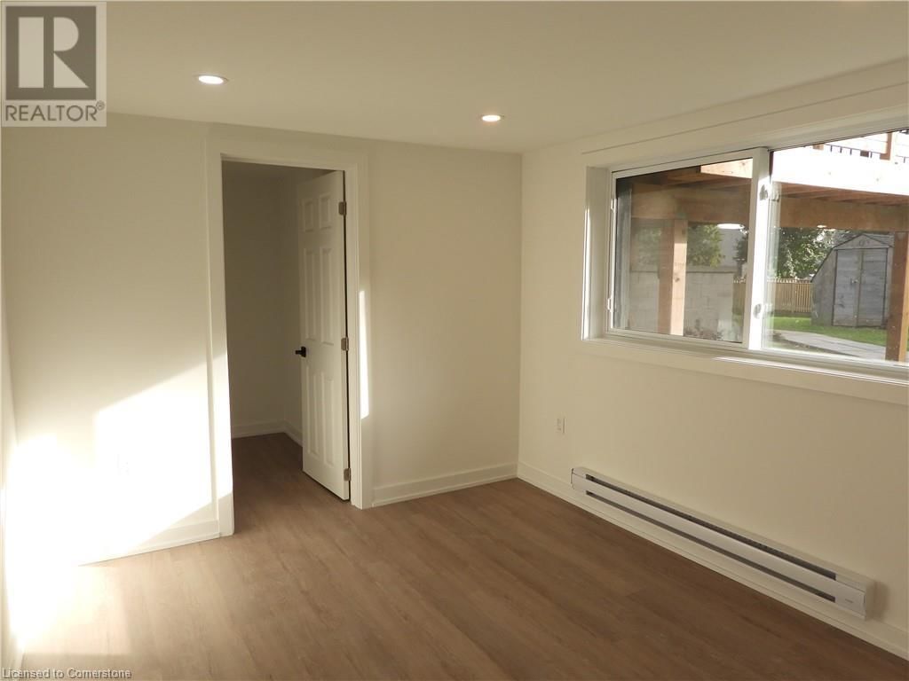 7 BAYVIEW Avenue Unit# Basement Image 7