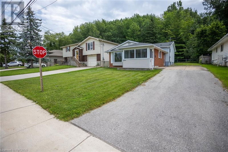 2543 3RD Avenue East Owen Sound, N4K2M5 | Image 2