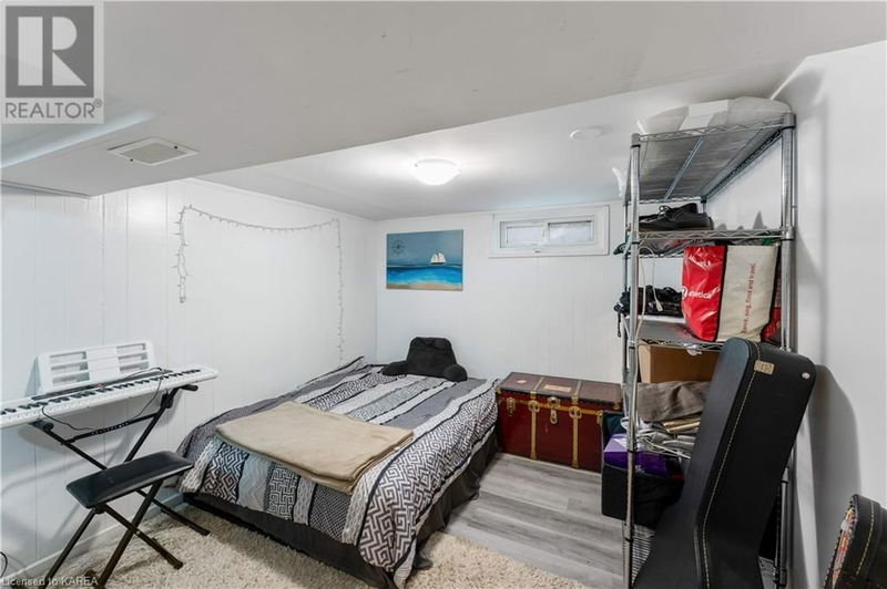 90 MICHAEL GRASS Crescent  Kingston, K7M2W3 | Image 38