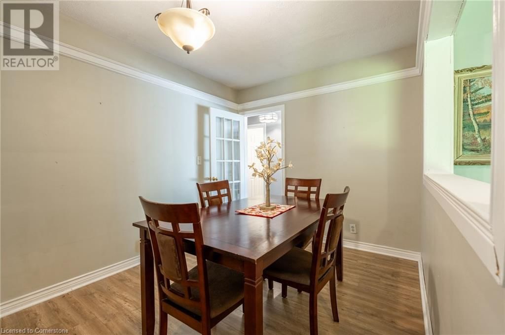 6388 DOREEN DRIVE Image 11