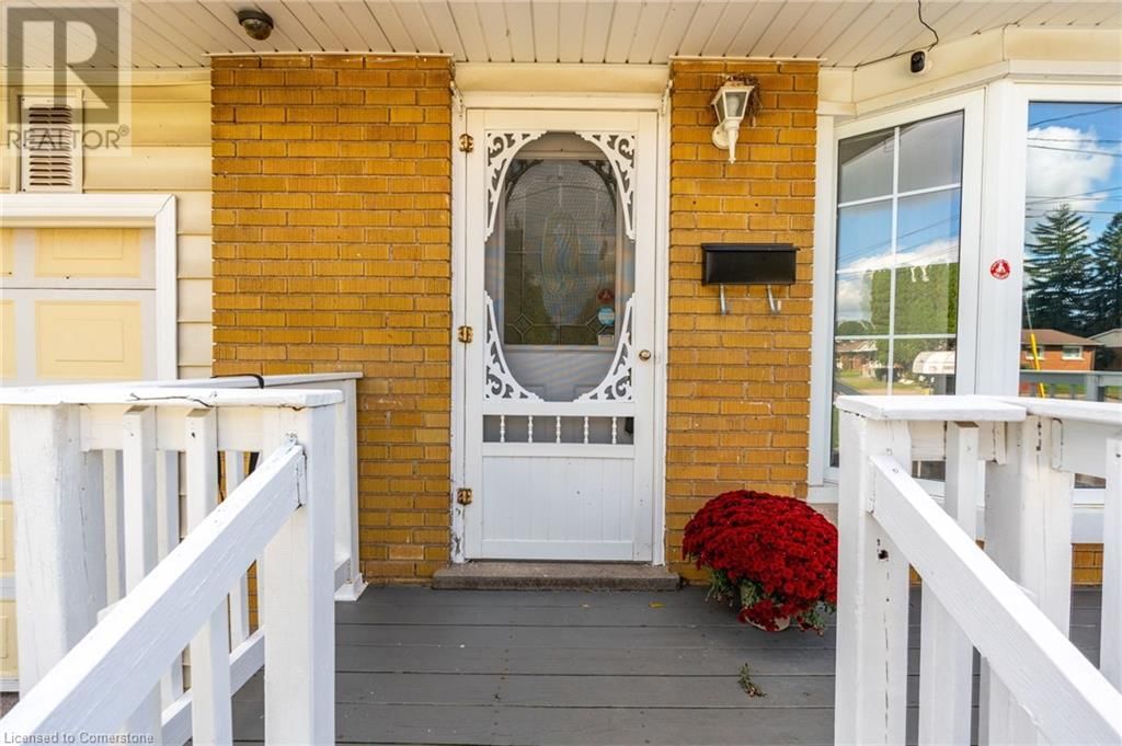 6388 DOREEN DRIVE Image 2
