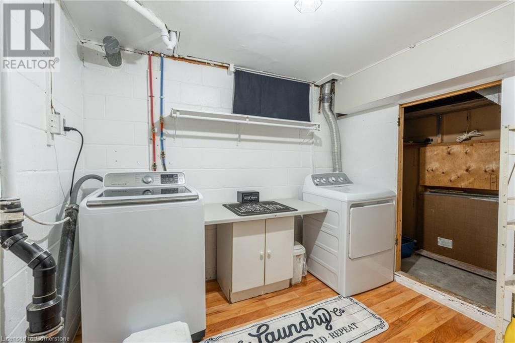 6388 DOREEN DRIVE Image 27