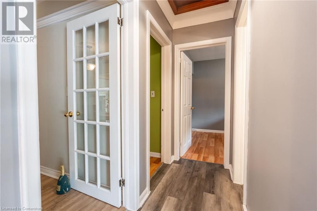 6388 DOREEN DRIVE Image 5