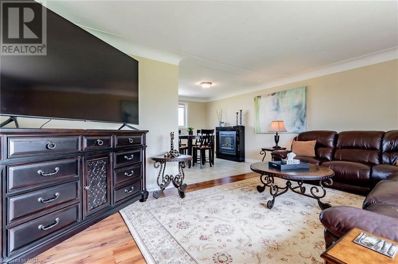 1153 RIDGE Road  Stoney Creek, L8J2X5 | Image 12