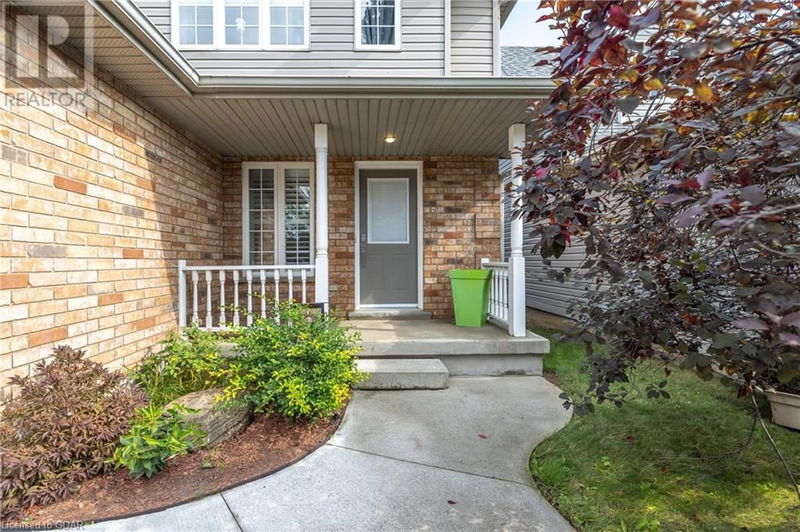 297 GRANGE Road  Guelph, N1E7B5 | Image 2