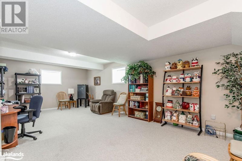 25 MASTERS Lane  Wasaga Beach, L9Z1S8 | Image 23