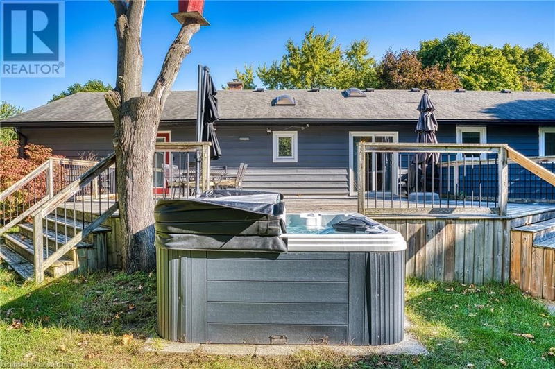 10055 JANE Street  Grand Bend, N0M1T0 | Image 36