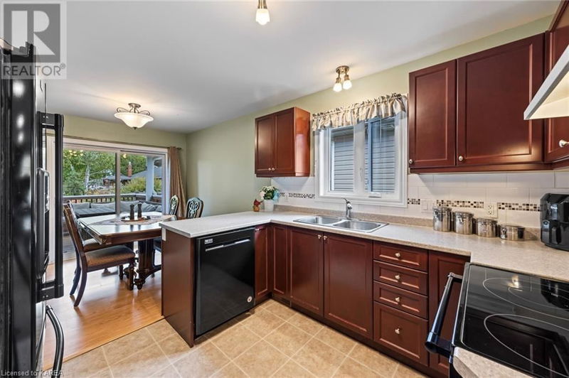 1092 CROSSFIELD Avenue  Kingston, K7P0G7 | Image 13