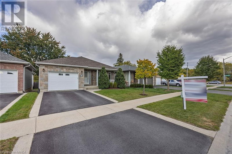 1092 CROSSFIELD Avenue  Kingston, K7P0G7 | Image 2