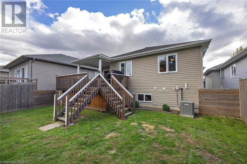 1092 CROSSFIELD Avenue  Kingston, K7P0G7 | Image 44