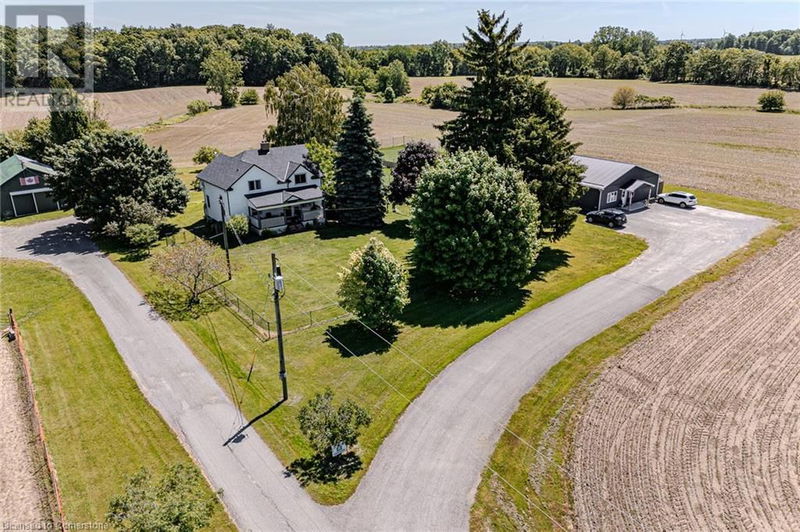 631 HILLCREST Road  Simcoe, N3Y4K1 | Image 2