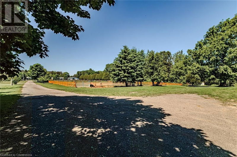 631 HILLCREST Road  Simcoe, N3Y4K1 | Image 39