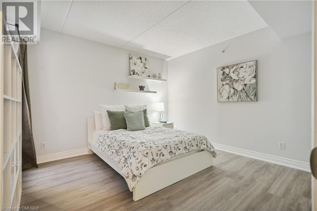 1450 BISHOPS Gate Unit# 211 Image 18