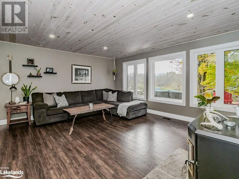 1825 FALKENBURG Road  Bracebridge, P1L1X4 | Image 11