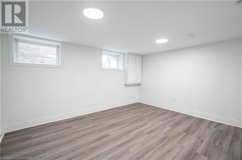 27 EAST 26TH Street  Hamilton, L8V3C3 | Image 30