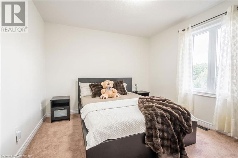 4000 ALEXAN Crescent  Burlington, L7M5A8 | Image 18