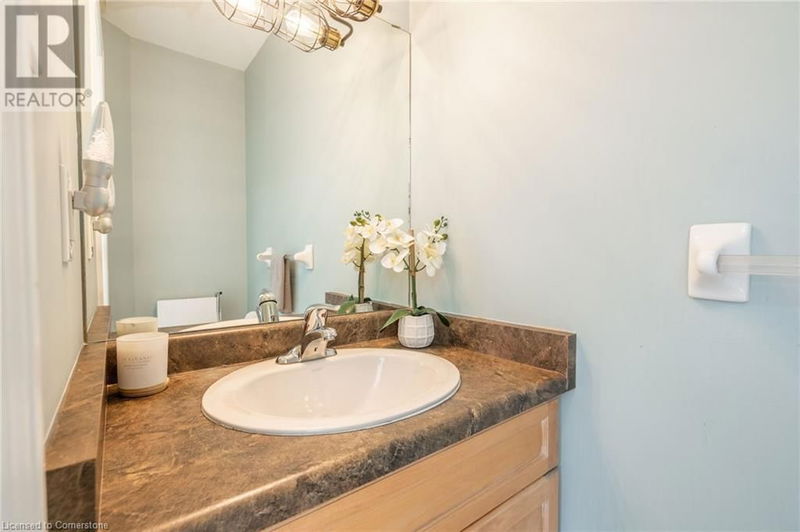 4000 ALEXAN Crescent  Burlington, L7M5A8 | Image 8