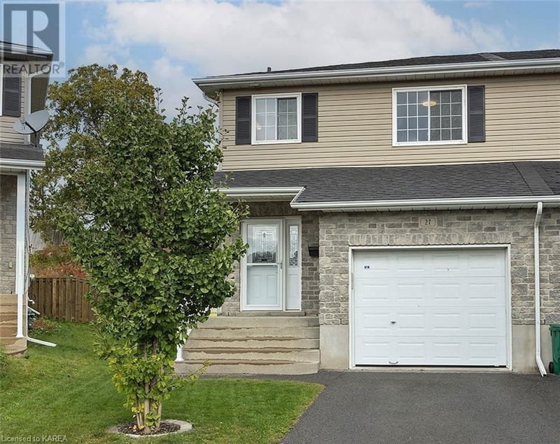 27 KARLEE Court  Kingston, K7K0C5 | Image 1