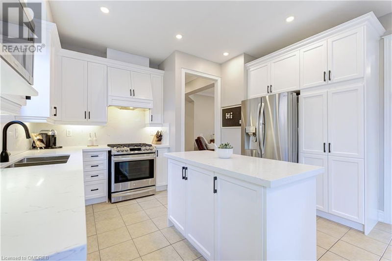 3410 ROBIN HILL Circle  Oakville, L6L6X2 | Image 19