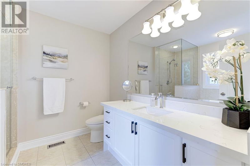 3410 ROBIN HILL Circle  Oakville, L6L6X2 | Image 31