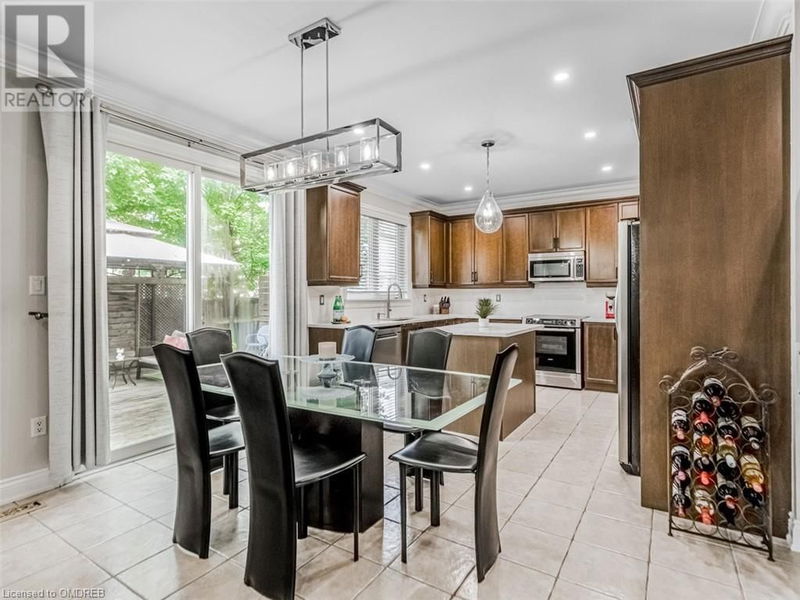 323 MCDOUGALL Crossing  Milton, L9T0N5 | Image 13