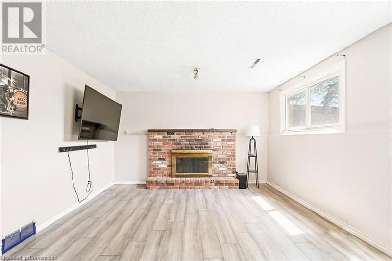 2 LEASIDE Drive  St. Catharines, L2M4G5 | Image 28