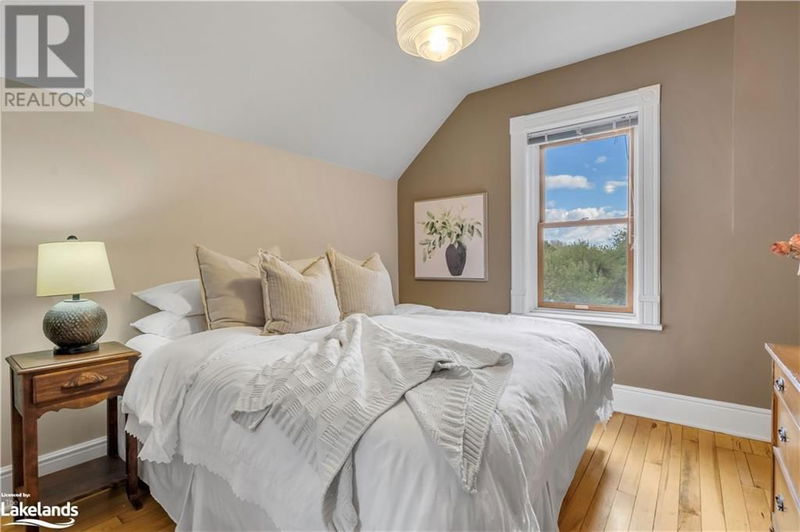 190 OLD LAKESHORE ROAD Road  The Blue Mountains, N0H1J0 | Image 38