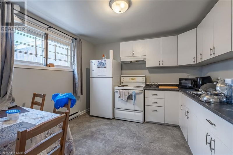 21 CHERRY Street  Kingston, K7K3W2 | Image 44