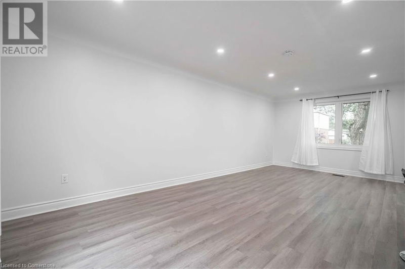 27 EAST 26TH Street  Hamilton, L8V3C3 | Image 10