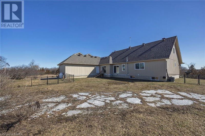 5382 LONGSWAMP Road  South Frontenac, K0K3N0 | Image 7